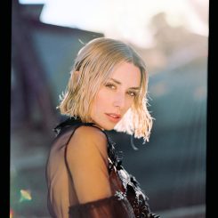 22.11.05 Lara en Madrid_094737