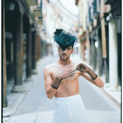 M-Medina-Moda&Tradicion-Contax645-KodakEktar100-Expired_07